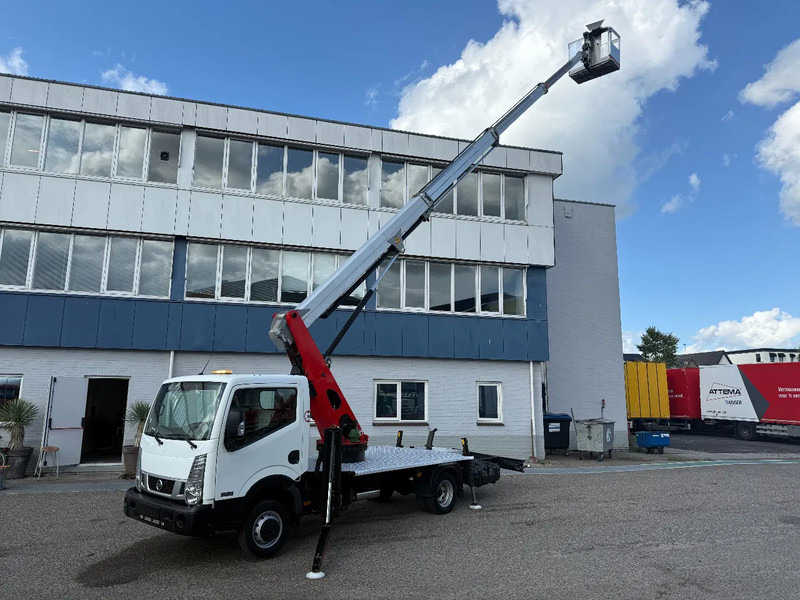 Nissan 35-12 PALFINGER HOOGWERKER 20 METER - Veículo comercial: foto 2 Nissan 35-12 PALFINGER HOOGWERKER 20 METER - Veículo comercial: foto 2