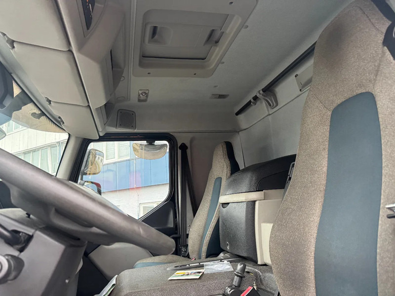 Camião frigorífico Volvo FE 280 6X2 EURO 6 DHOLLANDIA 2500 KG THERMO KING COOL UNIT: foto 13