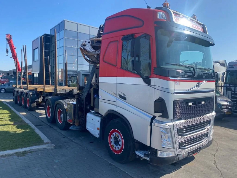 Camião de transporte de madeira, Camião grua Volvo FH 540 6X4 EURO 6 + EPSILON S260Z96 + TRAILER 4 AXLE DOLL: foto 9