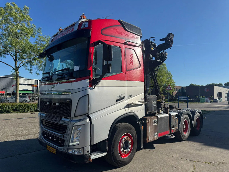 Volvo FH 540 6X4 - EURO 6 + PALFINGER EPSILON S260Z96 - Camião grua: foto 5 Volvo FH 540 6X4 - EURO 6 + PALFINGER EPSILON S260Z96 - Camião grua: foto 5