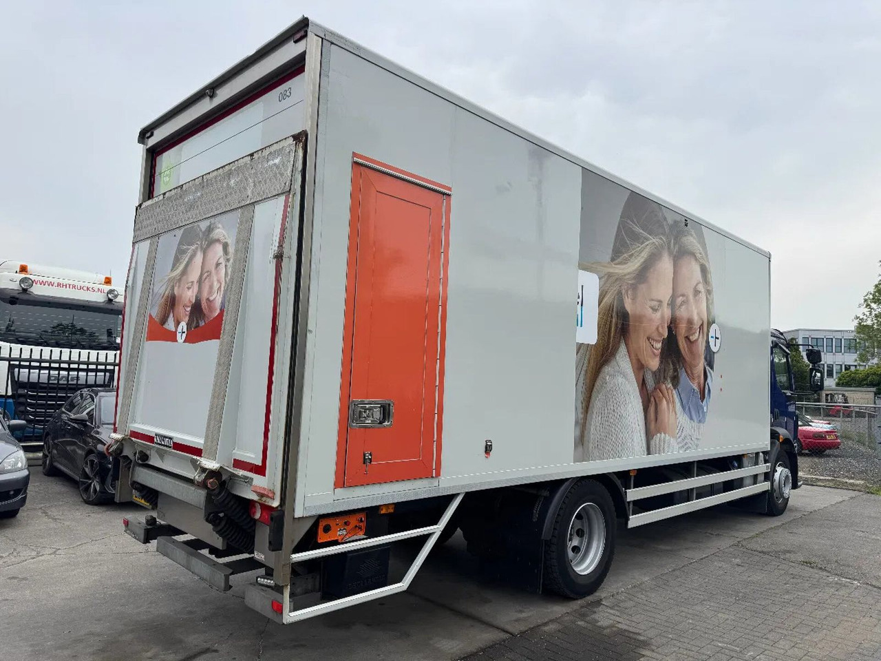 Volvo FL 250 4X2 - EURO 6 + DHOLLANDIA LIFT + TÜV 04-2 - Camião furgão: foto 4 Volvo FL 250 4X2 - EURO 6 + DHOLLANDIA LIFT + TÜV 04-2 - Camião furgão: foto 4