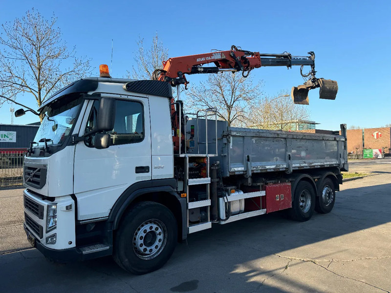 Volvo FM 330 6X2 - EURO 5 + ATLAS 126.3E A2 + REMOTE + LIFT/STEERING AXLE + TÜV 08-2025 - Camião basculante, Camião grua: foto 2 Volvo FM 330 6X2 - EURO 5 + ATLAS 126.3E A2 + REMOTE + LIFT/STEERING AXLE + TÜV 08-2025 - Camião basculante, Camião grua: foto 2