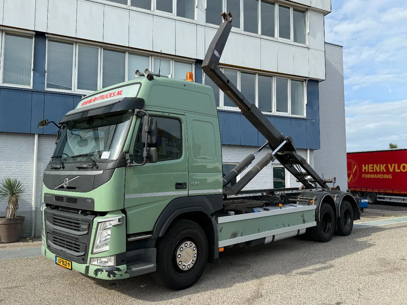 Volvo FM 410 6X2 EURO 6 VDL 21T HOOK - Camião polibenne: foto 1 Volvo FM 410 6X2 EURO 6 VDL 21T HOOK - Camião polibenne: foto 1
