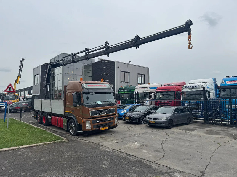 Volvo FM 500 6X2 EURO 5 HIAB 211 EP5 + REMOTE CONTROL - Camião de caixa aberta/ Plataforma, Camião grua: foto 5 Volvo FM 500 6X2 EURO 5 HIAB 211 EP5 + REMOTE CONTROL - Camião de caixa aberta/ Plataforma, Camião grua: foto 5