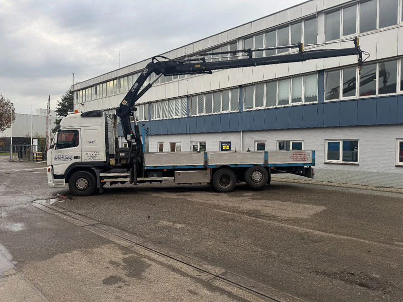 Volvo FM 9.340 6X2 EURO 5 HIAB 211 EP3 + REMOTE CONTROL - Camião grua: foto 1 Volvo FM 9.340 6X2 EURO 5 HIAB 211 EP3 + REMOTE CONTROL - Camião grua: foto 1