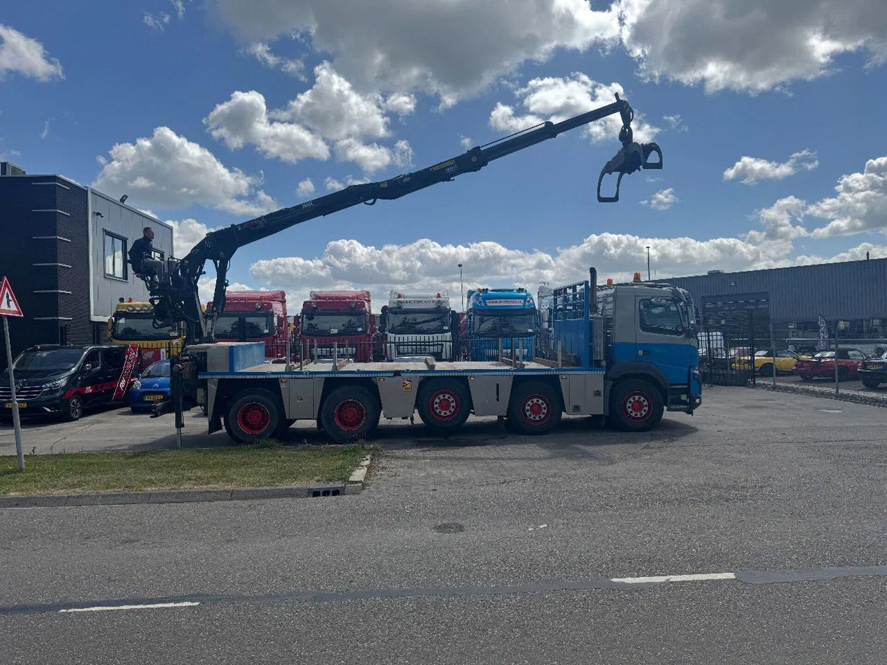 Volvo FMX 460 10X4 HIAB J2640ZT + HULTDINS GRIJPER HUB - Camião grua: foto 4 Volvo FMX 460 10X4 HIAB J2640ZT + HULTDINS GRIJPER HUB - Camião grua: foto 4