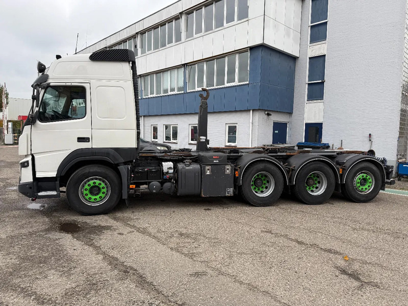 Volvo FMX 500 8x4 HOOKLIFT HIAB XR22SL61, LAST AXLE STEERING - Camião polibenne: foto 4 Volvo FMX 500 8x4 HOOKLIFT HIAB XR22SL61, LAST AXLE STEERING - Camião polibenne: foto 4