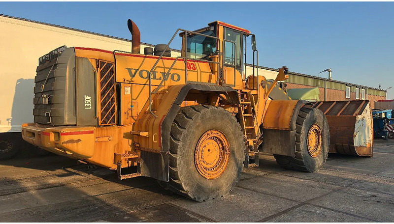Volvo L350F, CE, 400 CM BUCKET, AUTO LUB, AIRCO - Pá carregadora de rodas: foto 5 Volvo L350F, CE, 400 CM BUCKET, AUTO LUB, AIRCO - Pá carregadora de rodas: foto 5