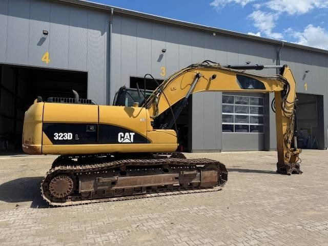 CATERPILLAR 323 DL - Escavadora de rastos: foto 1 CATERPILLAR 323 DL - Escavadora de rastos: foto 1