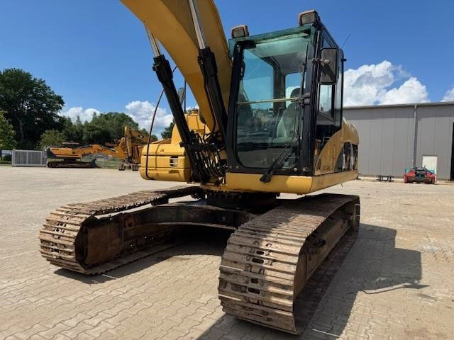 CATERPILLAR 323 DL - Escavadora de rastos: foto 4 CATERPILLAR 323 DL - Escavadora de rastos: foto 4