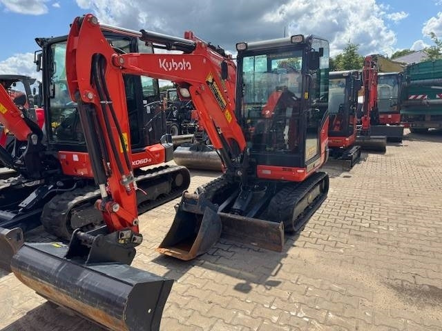 KUBOTA KX027-4 - Mini escavadeira: foto 2 KUBOTA KX027-4 - Mini escavadeira: foto 2