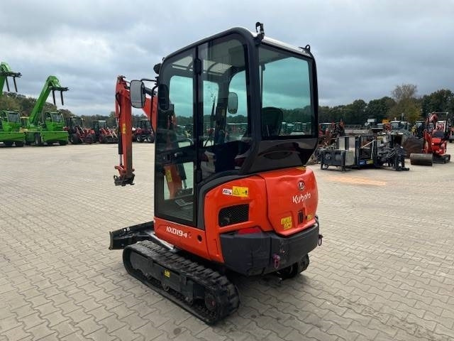 Kubota KX 019-4 - Mini escavadeira: foto 3 Kubota KX 019-4 - Mini escavadeira: foto 3