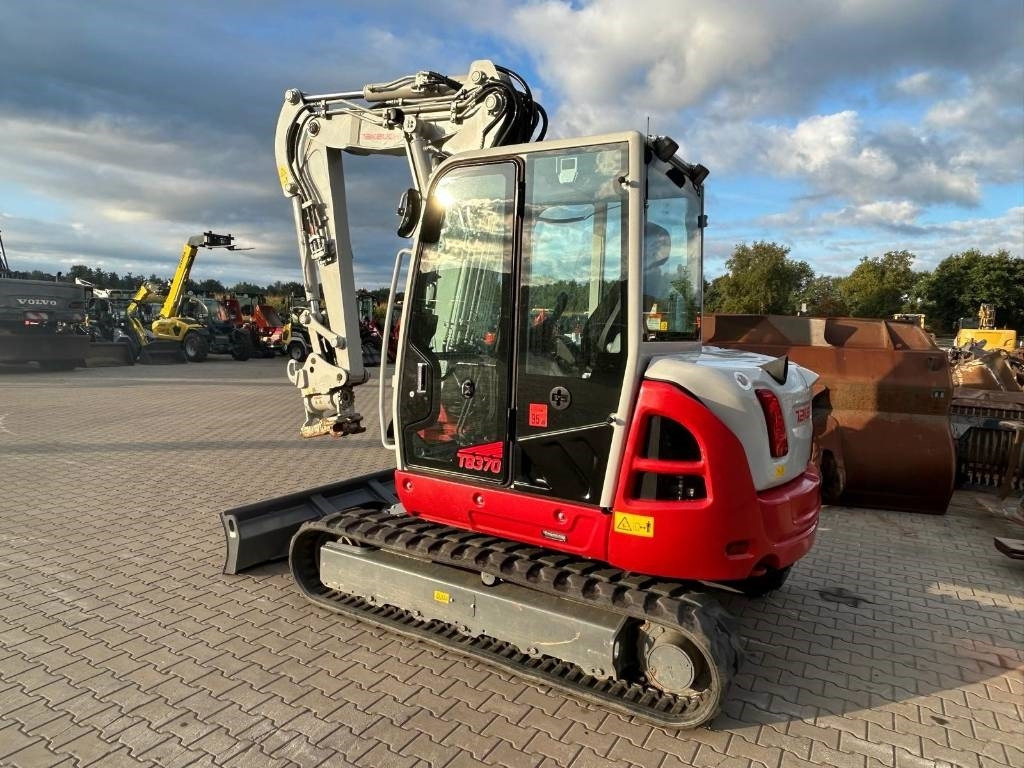Takeuchi TB 370 V4 - Mini escavadeira: foto 1 Takeuchi TB 370 V4 - Mini escavadeira: foto 1