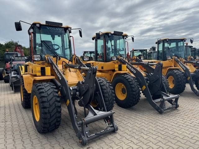 Volvo L 30 HS Klima - Pá carregadora de rodas: foto 3 Volvo L 30 HS Klima - Pá carregadora de rodas: foto 3