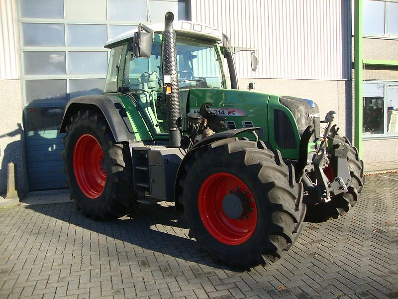 Fendt Fendt 714 Vario TMS - Trator: foto 1 Fendt Fendt 714 Vario TMS - Trator: foto 1