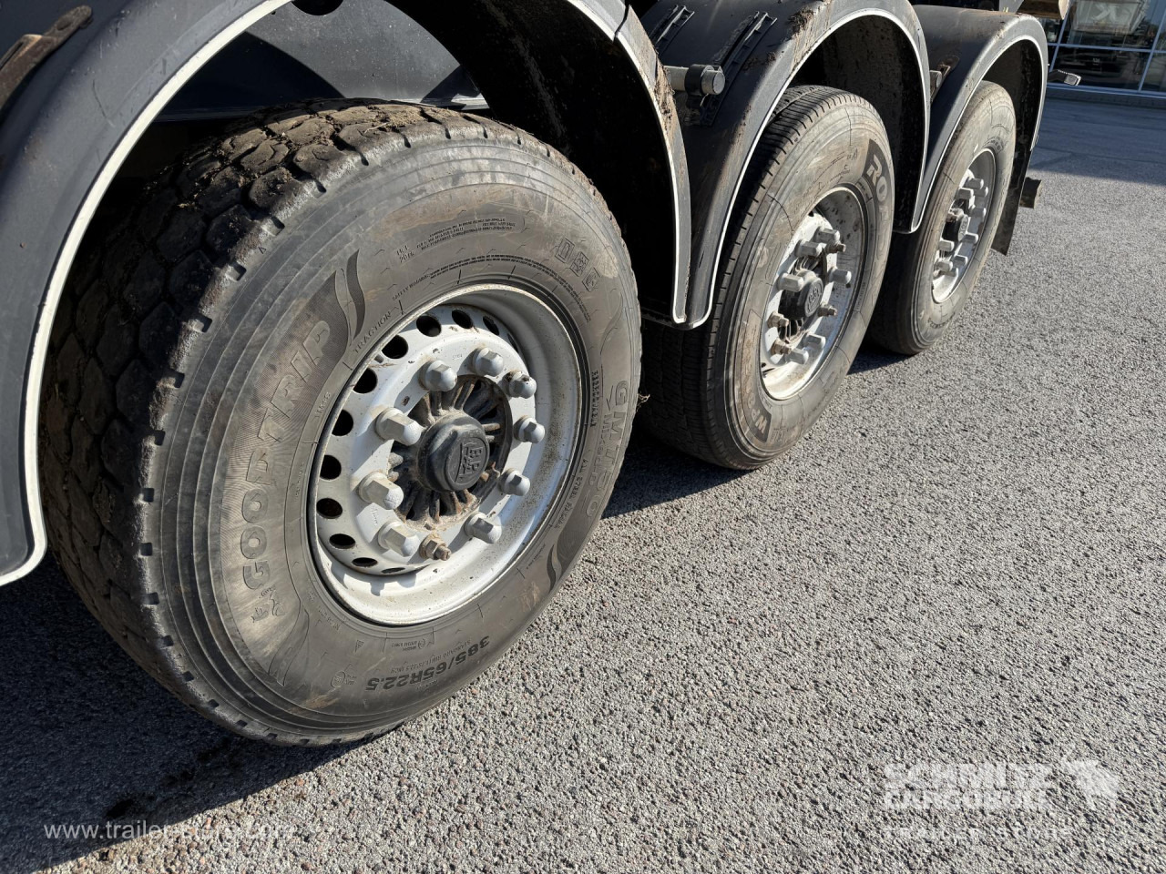 KAESSBOHRER Tipper Steel half pipe body 27m³ - Semi-reboque basculante: foto 3 KAESSBOHRER Tipper Steel half pipe body 27m³ - Semi-reboque basculante: foto 3