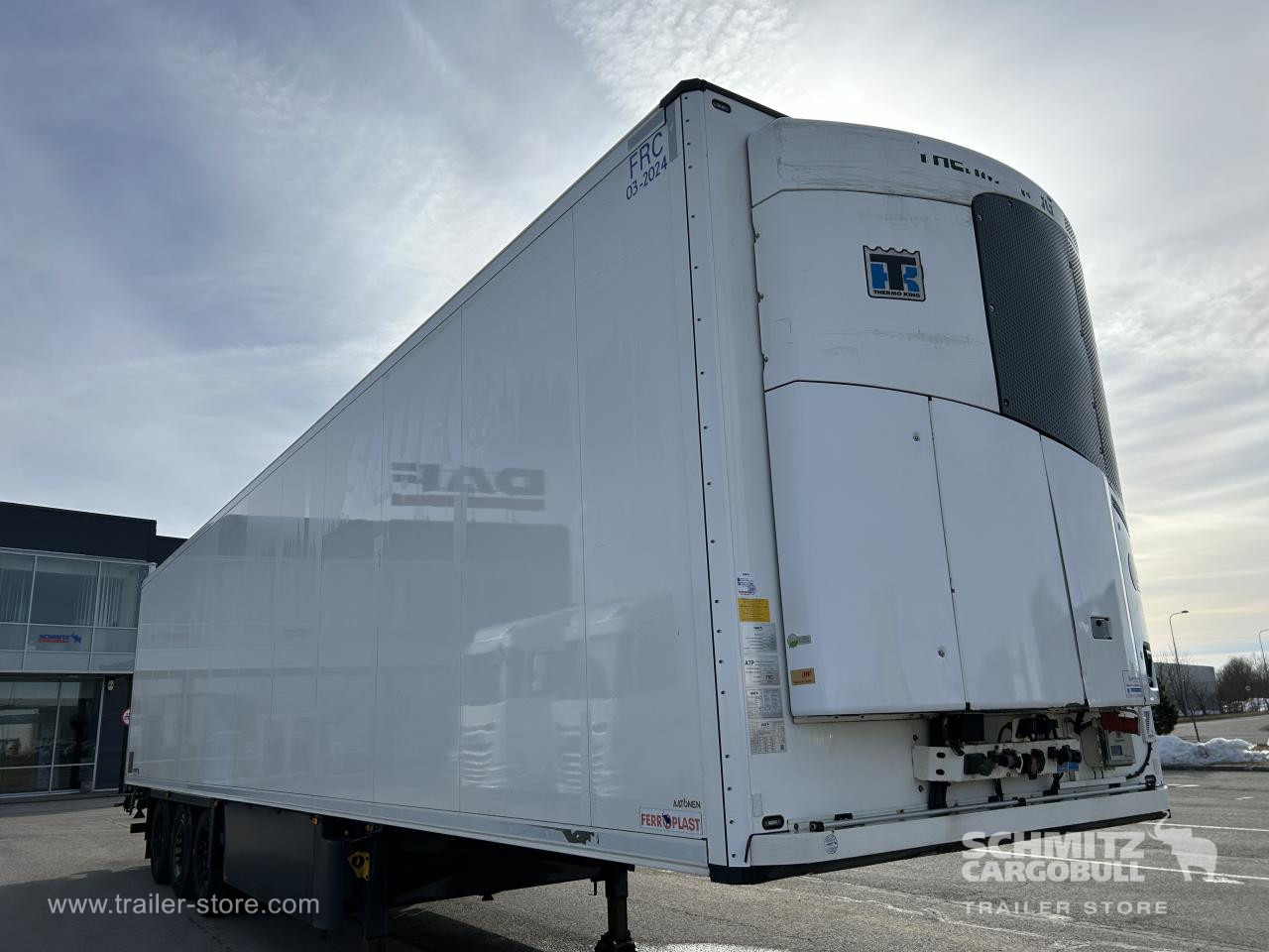SCHMITZ Reefer Multitemp Double deck Taillift - Semi-reboque isotérmico: foto 1 SCHMITZ Reefer Multitemp Double deck Taillift - Semi-reboque isotérmico: foto 1