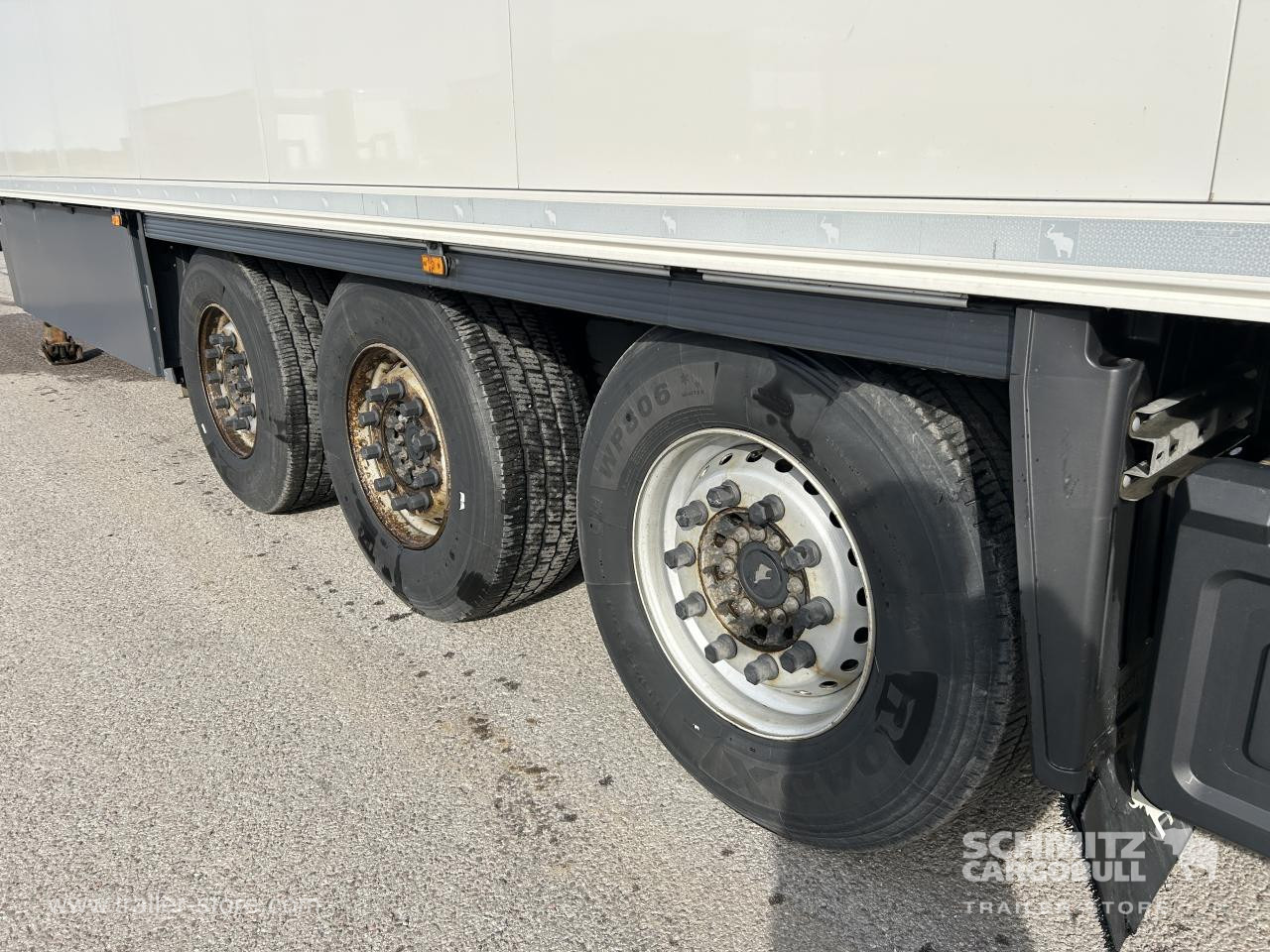 SCHMITZ Reefer Multitemp Double deck Taillift - Semi-reboque isotérmico: foto 5 SCHMITZ Reefer Multitemp Double deck Taillift - Semi-reboque isotérmico: foto 5
