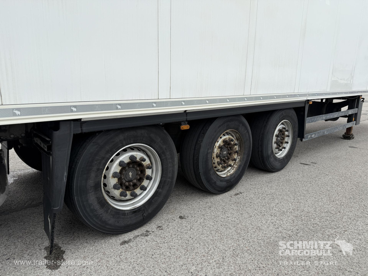 SCHMITZ Reefer Standard Double deck - Semi-reboque isotérmico: foto 2 SCHMITZ Reefer Standard Double deck - Semi-reboque isotérmico: foto 2
