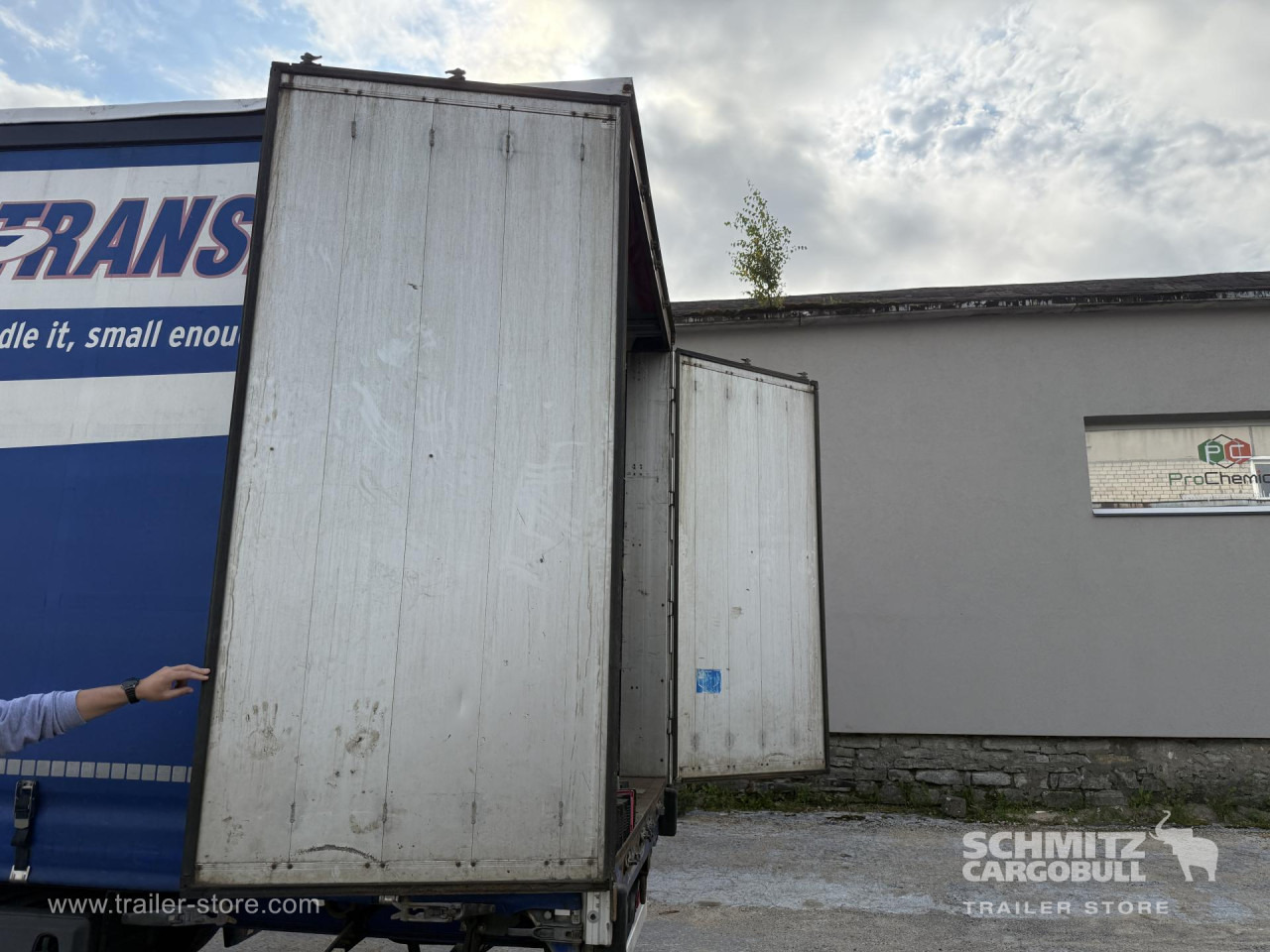 Semi-reboque de lona SCHWARZMUELLER Curtainsider Standard: foto 13 Semi-reboque de lona SCHWARZMUELLER Curtainsider Standard: foto 13