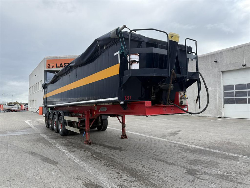 Benalu 38 m³ - Semi-reboque basculante: foto 3 Benalu 38 m³ - Semi-reboque basculante: foto 3