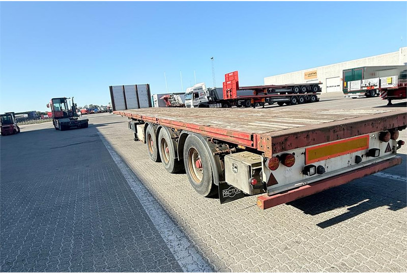 Semi-reboque plataforma/ Caixa aberta HRD 13.6 m: foto 6 Semi-reboque plataforma/ Caixa aberta HRD 13.6 m: foto 6