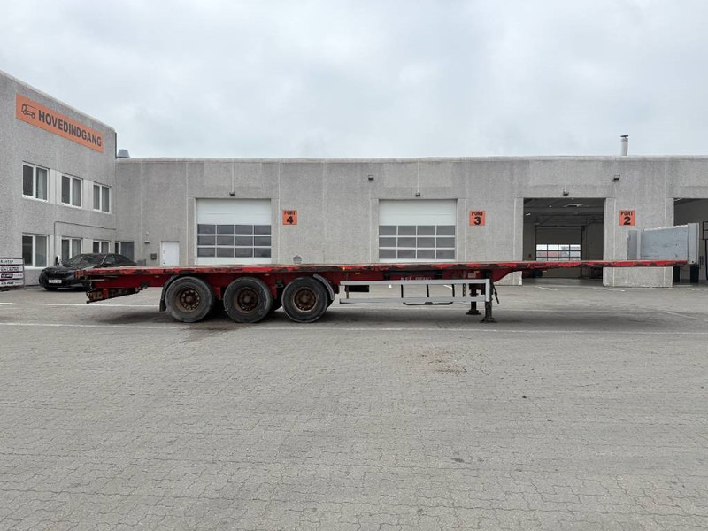 KEL-BERG Flatbed / Flachbettauflieger / Ladtrailer - Semi-reboque plataforma/ Caixa aberta: foto 3 KEL-BERG Flatbed / Flachbettauflieger / Ladtrailer - Semi-reboque plataforma/ Caixa aberta: foto 3