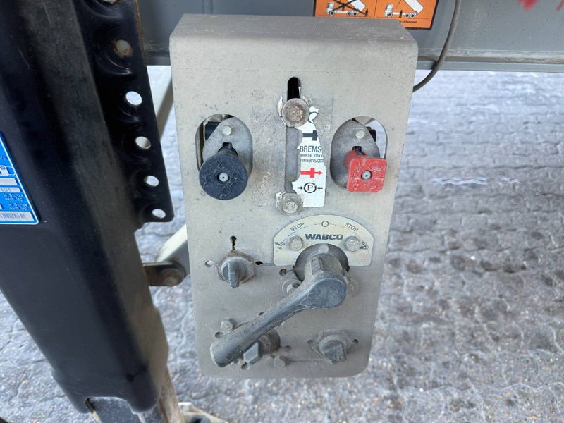 Semi-reboque basculante KEL-BERG Tipper / Kipper / Tiptrailer: foto 12 Semi-reboque basculante KEL-BERG Tipper / Kipper / Tiptrailer: foto 12