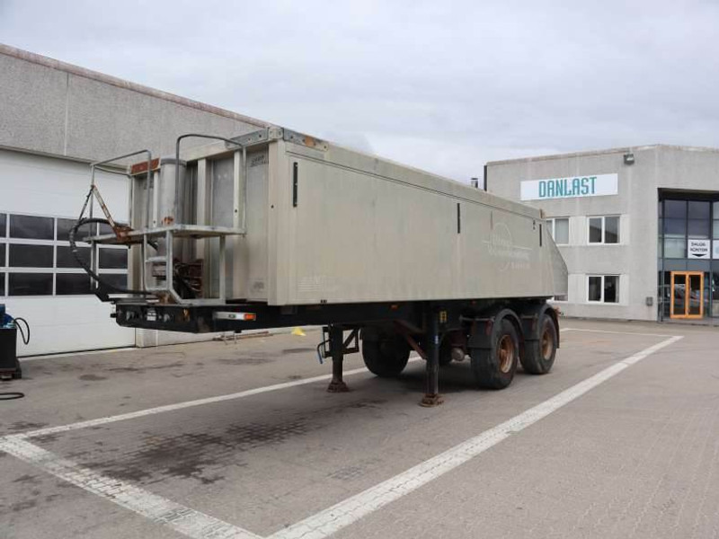 MTDK Tipper/Kipper/Tiptrailer 24 m³ - Semi-reboque basculante: foto 1 MTDK Tipper/Kipper/Tiptrailer 24 m³ - Semi-reboque basculante: foto 1