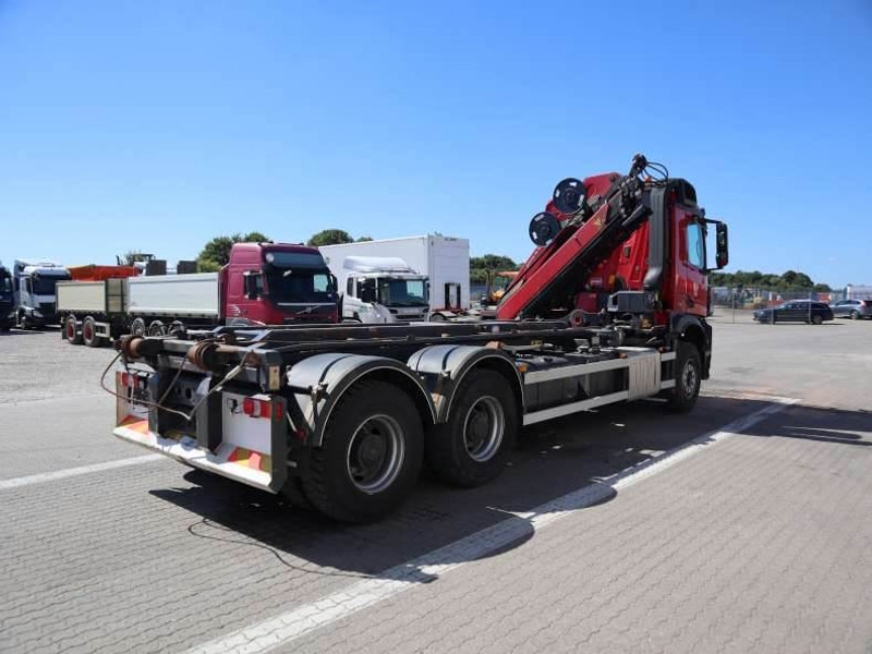 Mercedes-Benz Arocs 2643 euro 6 - Camião com sistema de cabo: foto 4 Mercedes-Benz Arocs 2643 euro 6 - Camião com sistema de cabo: foto 4