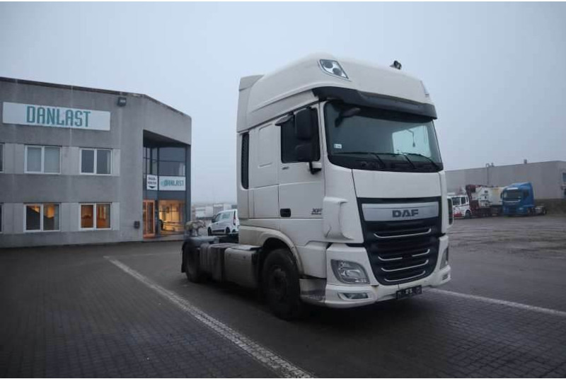 DAF XF 460 EURO 6 - Tractor: foto 2 DAF XF 460 EURO 6 - Tractor: foto 2