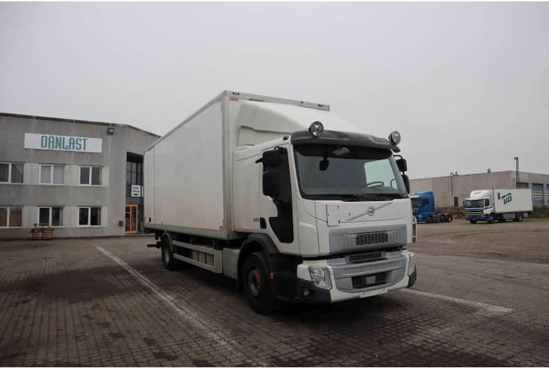 Volvo FE 18.320 EURO 6 - Camião furgão: foto 2 Volvo FE 18.320 EURO 6 - Camião furgão: foto 2