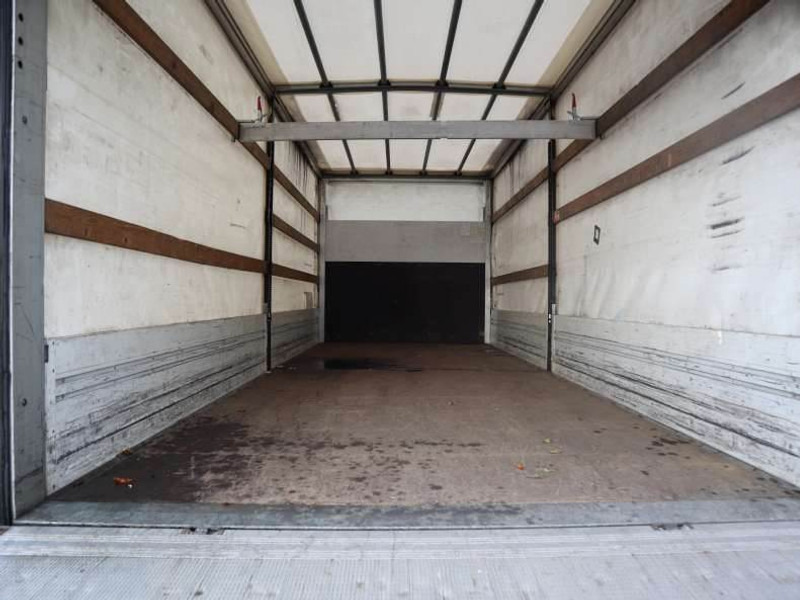 Volvo FL 240 EURO 6 - Camião de lona: foto 5 Volvo FL 240 EURO 6 - Camião de lona: foto 5