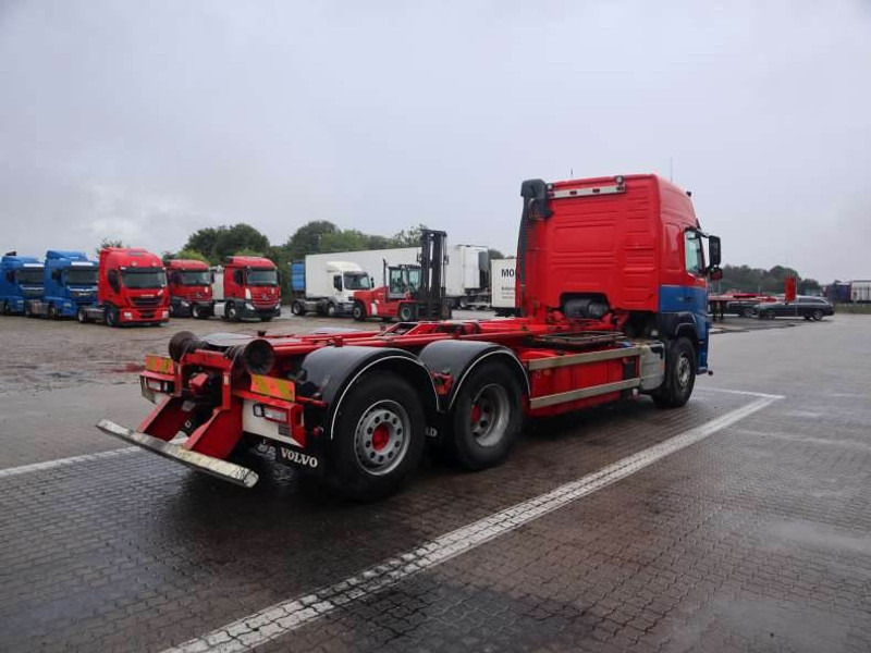 Volvo FM 500 EURO 6 - Camião com sistema de cabo: foto 3 Volvo FM 500 EURO 6 - Camião com sistema de cabo: foto 3