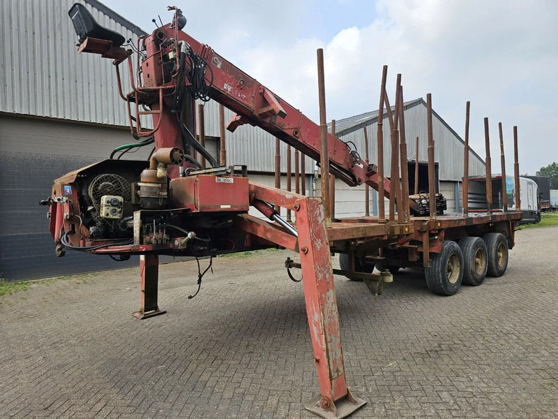 Doll 20T Crane - 6 meter extendable - Semi-reboque transporte de madeira: foto 1 Doll 20T Crane - 6 meter extendable - Semi-reboque transporte de madeira: foto 1