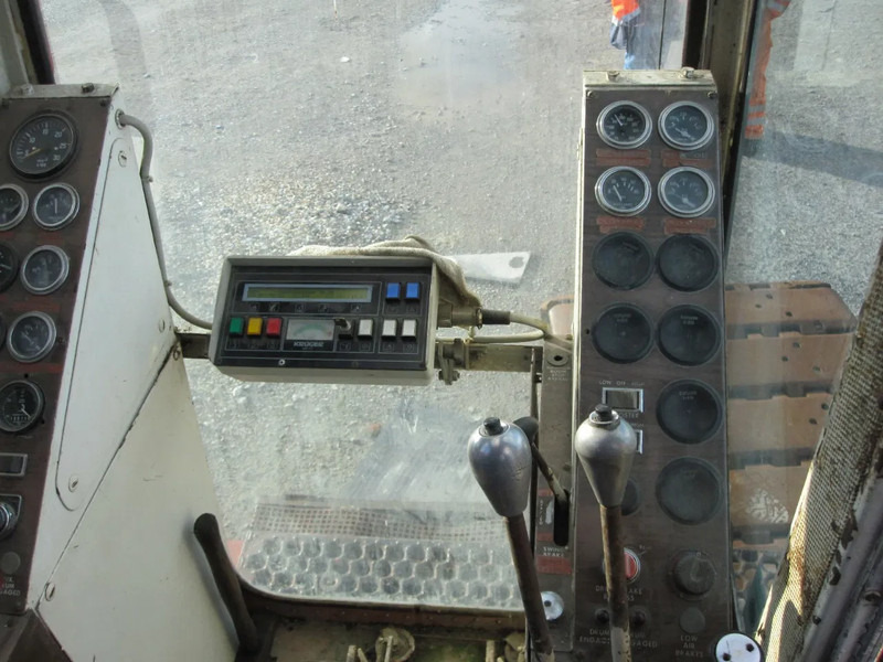 Guindaste sobre esteiras Kobelco Manitowoc 4100 W Vicon Crawler Crane - 79.25 Meter - 200 Tons: foto 10