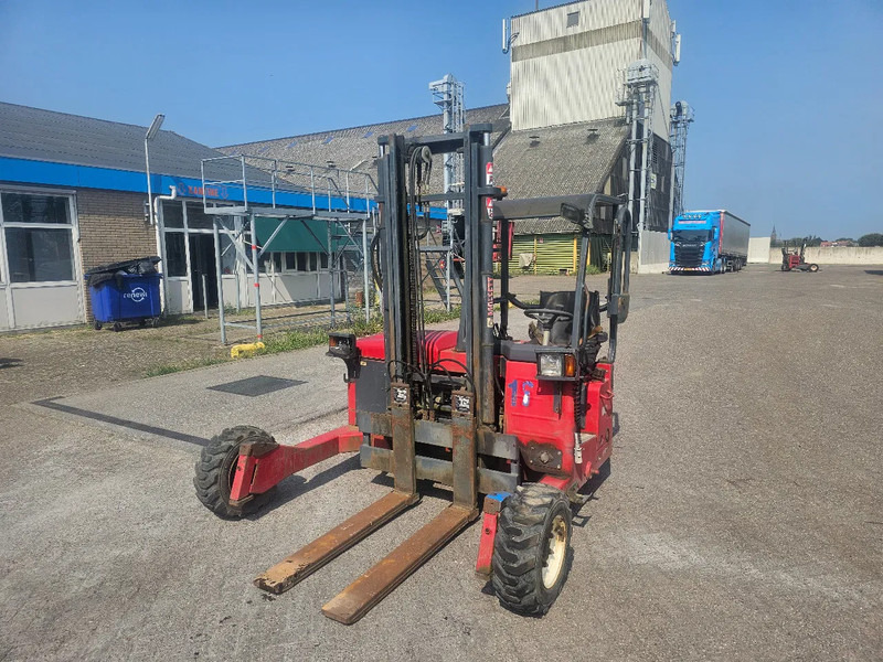 Moffett M4 20.3 RE4-45-1200-900 - Empilhador: foto 1 Moffett M4 20.3 RE4-45-1200-900 - Empilhador: foto 1