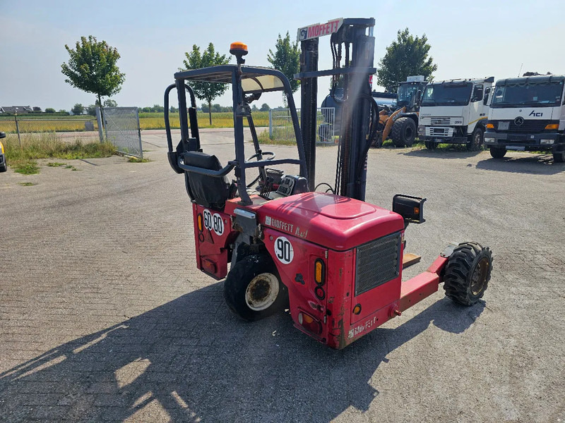 Moffett M4 20.3 RE4-45-1200-900 - Empilhador: foto 5 Moffett M4 20.3 RE4-45-1200-900 - Empilhador: foto 5