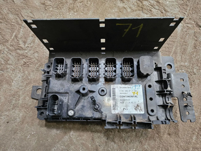 Mercedes-Benz Continental Lightunit Heckmodul - A0014462717/001 - Peça de reposição para Camião: foto 1 Mercedes-Benz Continental Lightunit Heckmodul - A0014462717/001 - Peça de reposição para Camião: foto 1