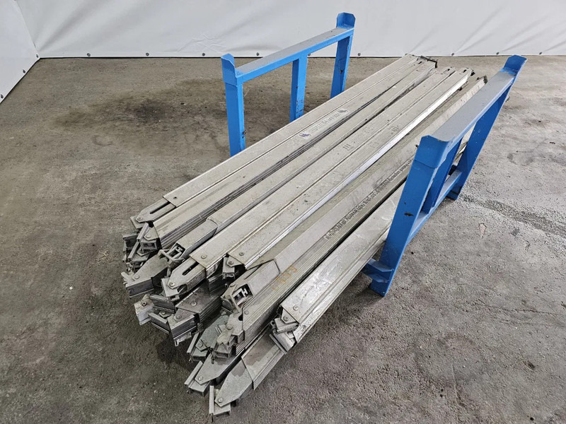 Schmitz Cargobull Doppelstock-systeem - Dubbellaadvloersystem - Peça de reposição para Camião: foto 1 Schmitz Cargobull Doppelstock-systeem - Dubbellaadvloersystem - Peça de reposição para Camião: foto 1