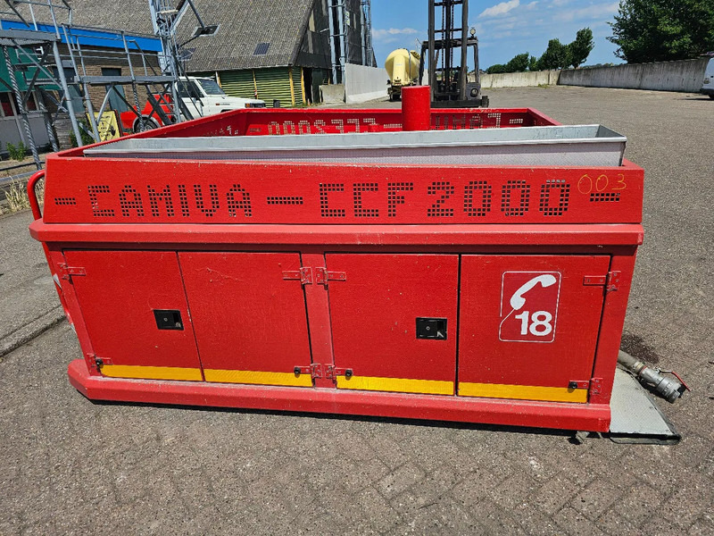 Renault 2000L Watertank - Camiva CCF2000 - Reboque agrícola: foto 1 Renault 2000L Watertank - Camiva CCF2000 - Reboque agrícola: foto 1