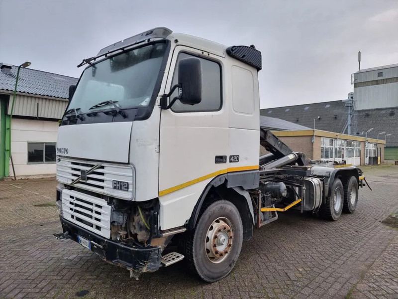 Volvo FH 12.420 6x4 - Manual Gear - STEEL/STEEL - Big Axles - PTO - Camião basculante: foto 2 Volvo FH 12.420 6x4 - Manual Gear - STEEL/STEEL - Big Axles - PTO - Camião basculante: foto 2