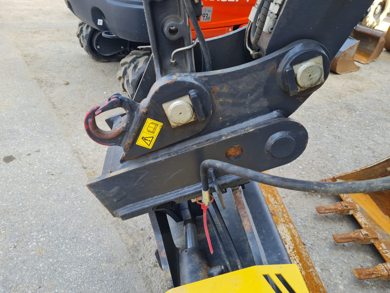 Bucket package for Yanmar B 95 W - Balde escavadora para Escavadeira de rodas: foto 5 Bucket package for Yanmar B 95 W - Balde escavadora para Escavadeira de rodas: foto 5