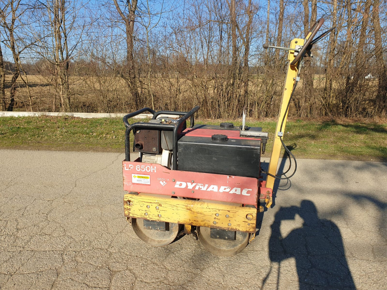 DYNAPAC LP 650 H - Compactador pequeno de asfalto: foto 1 DYNAPAC LP 650 H - Compactador pequeno de asfalto: foto 1