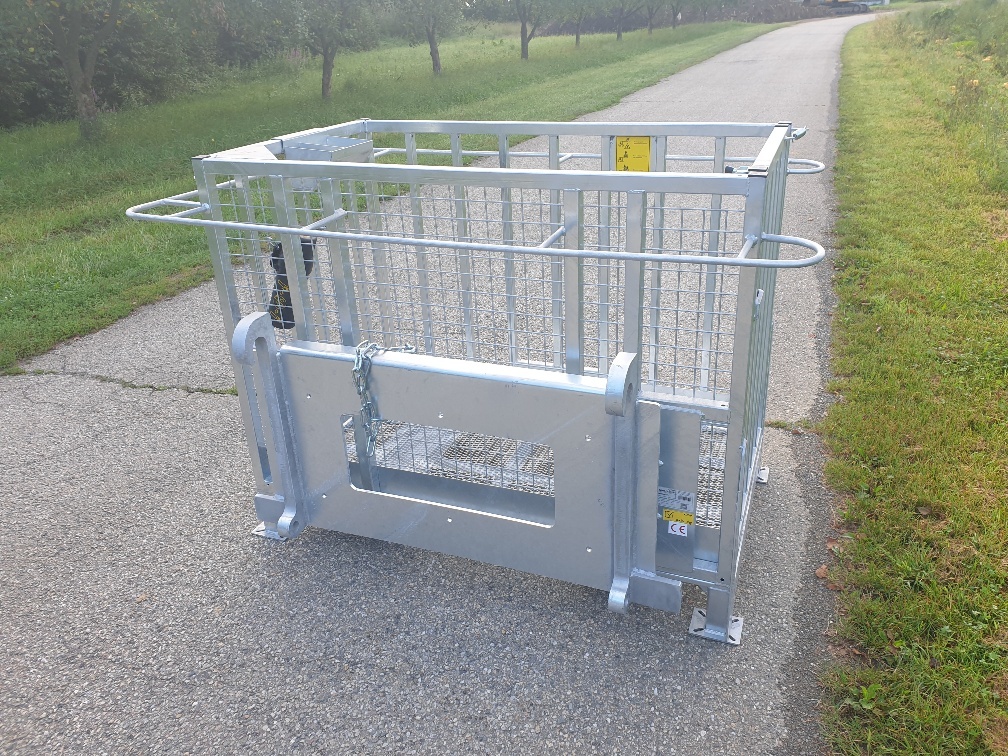 Work Platform galvanized - Equipamento para Empilhador telescópico: foto 1 Work Platform galvanized - Equipamento para Empilhador telescópico: foto 1