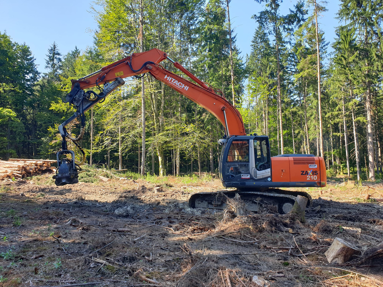 HITACHI ZX 210-3 with Kesla 25 RH - Escavadora de rastos: foto 1 HITACHI ZX 210-3 with Kesla 25 RH - Escavadora de rastos: foto 1