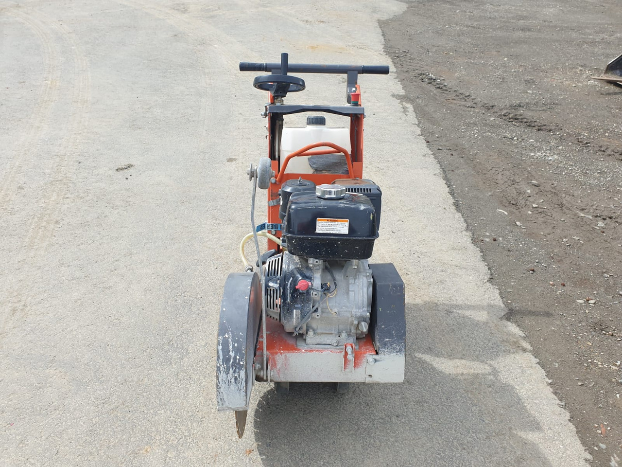 HUSQVARNA FS 400 LV - Equipamento de construção: foto 4 HUSQVARNA FS 400 LV - Equipamento de construção: foto 4