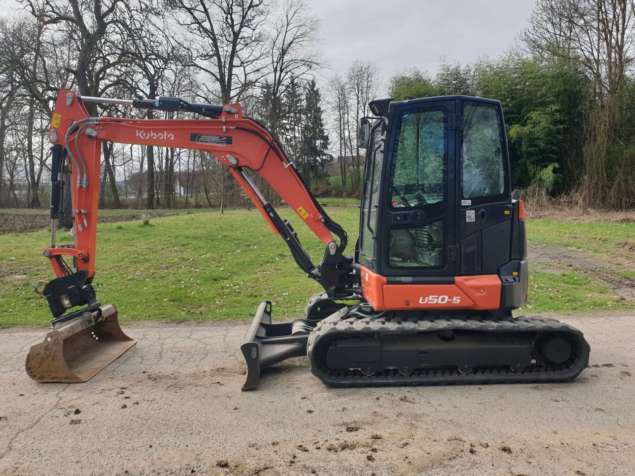 KUBOTA U 50-5 - Mini escavadeira: foto 1 KUBOTA U 50-5 - Mini escavadeira: foto 1
