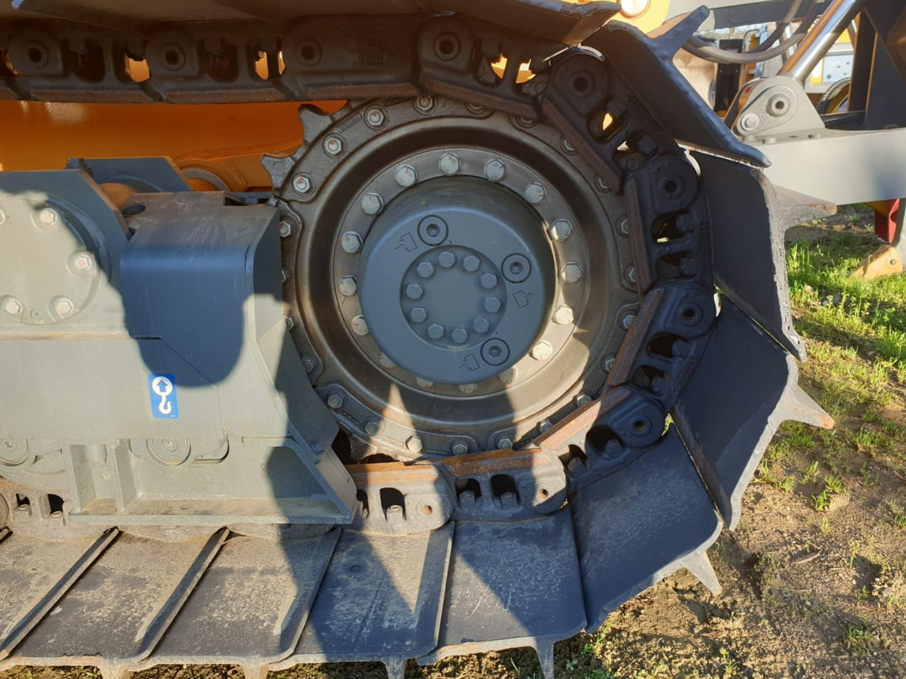 Buldôzer LIEBHERR PR 716 05 LGP: foto 9