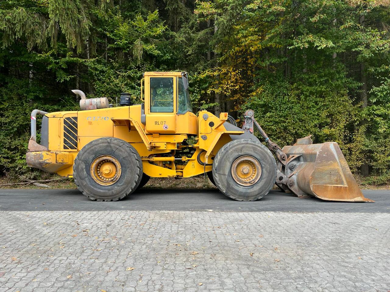 VOLVO L 180 E - Pá carregadora de rodas: foto 2 VOLVO L 180 E - Pá carregadora de rodas: foto 2